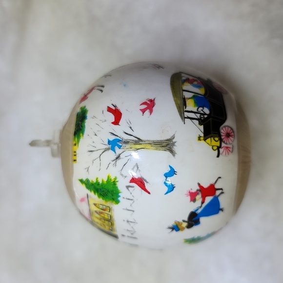 Vintage Christmas Ornament - Picture 4 of 10